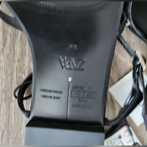 NEW ZARA WOMEN’S EMBELLISHED FLAT SANDALS INSATIN EFFECT FABRIC WITH THIN STRAPS - Picture 4 of 5